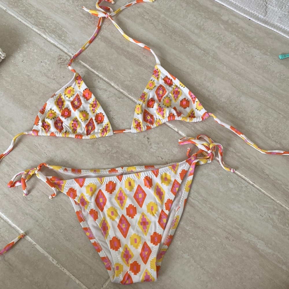 Delfina swim